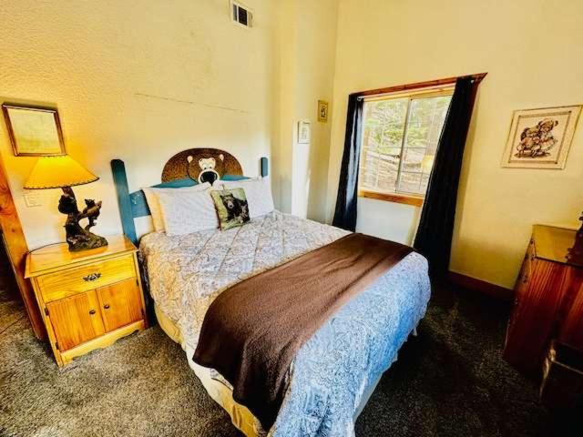 Appartamento Cozy Bear South-Inside Yosemite-Sleeps 5 Yosemite West Esterno foto